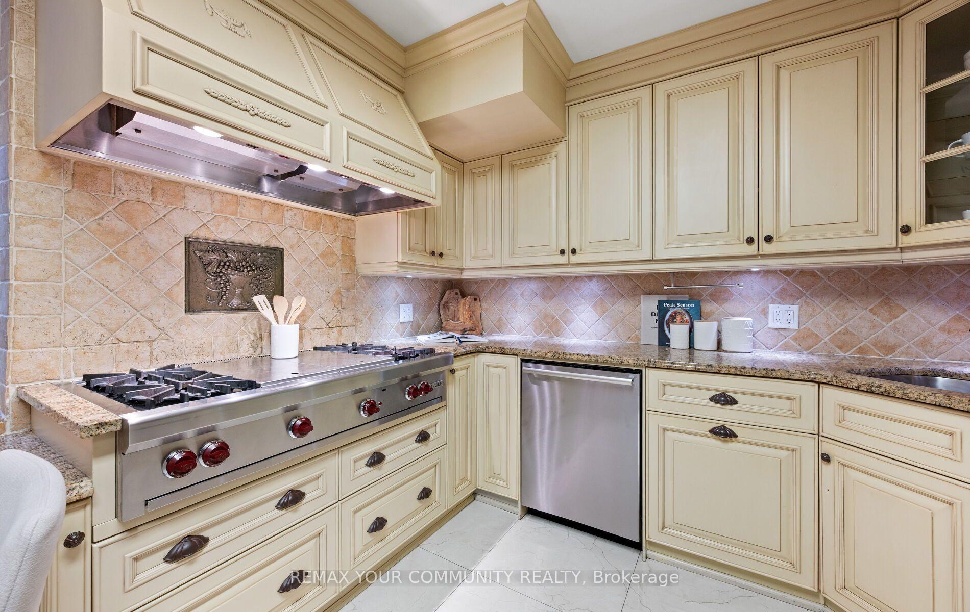 Photo 19 of 62 Indian Grove, Toronto, High Park-Swansea — HOMEH