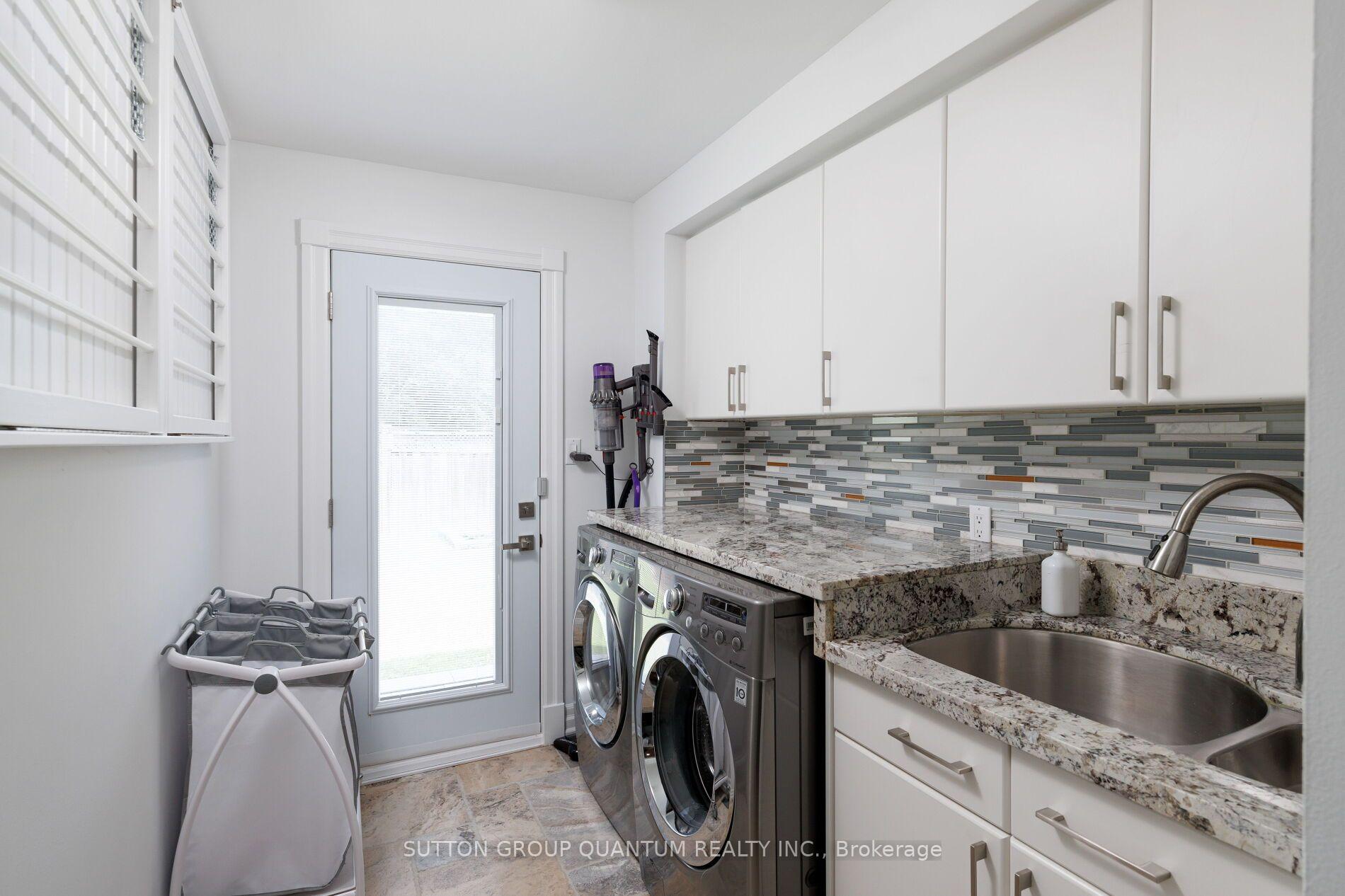 Photo 11 of 1883 Bough Beeches Boulevard, Mississauga, Rathwood — HOMEH