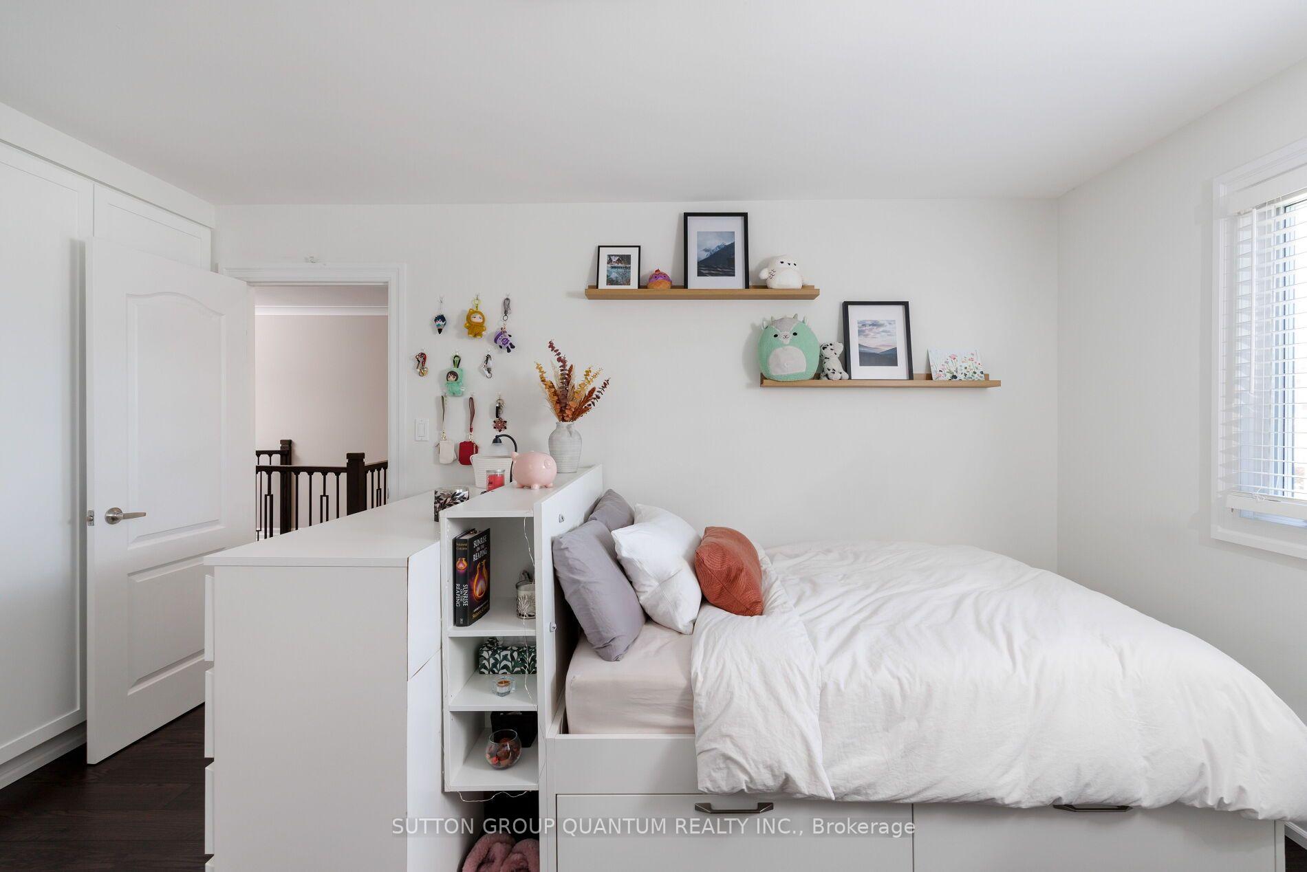 Photo 14 of 1883 Bough Beeches Boulevard, Mississauga, Rathwood — HOMEH
