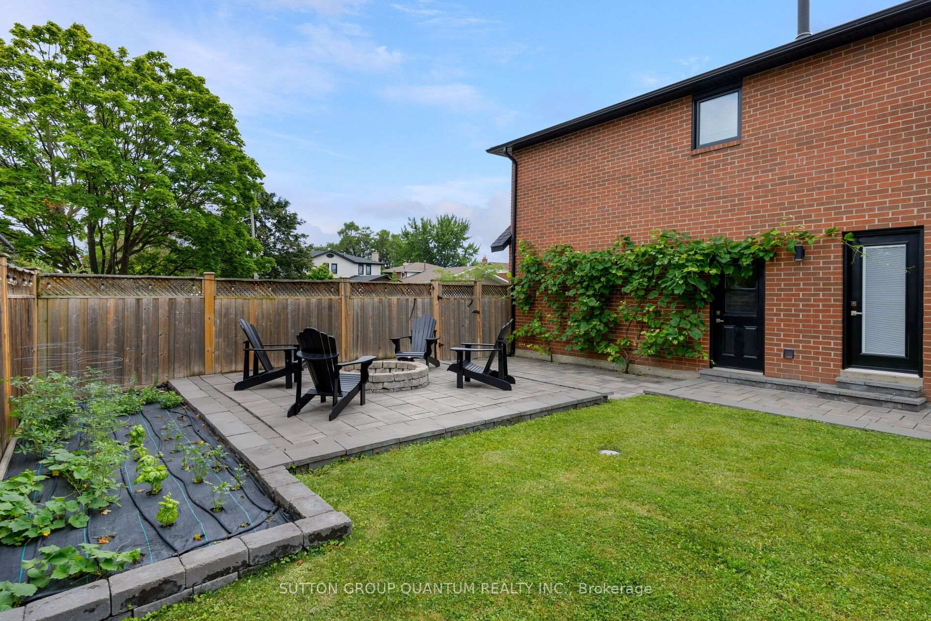 Photo 33 of 1883 Bough Beeches Boulevard, Mississauga, Rathwood — HOMEH
