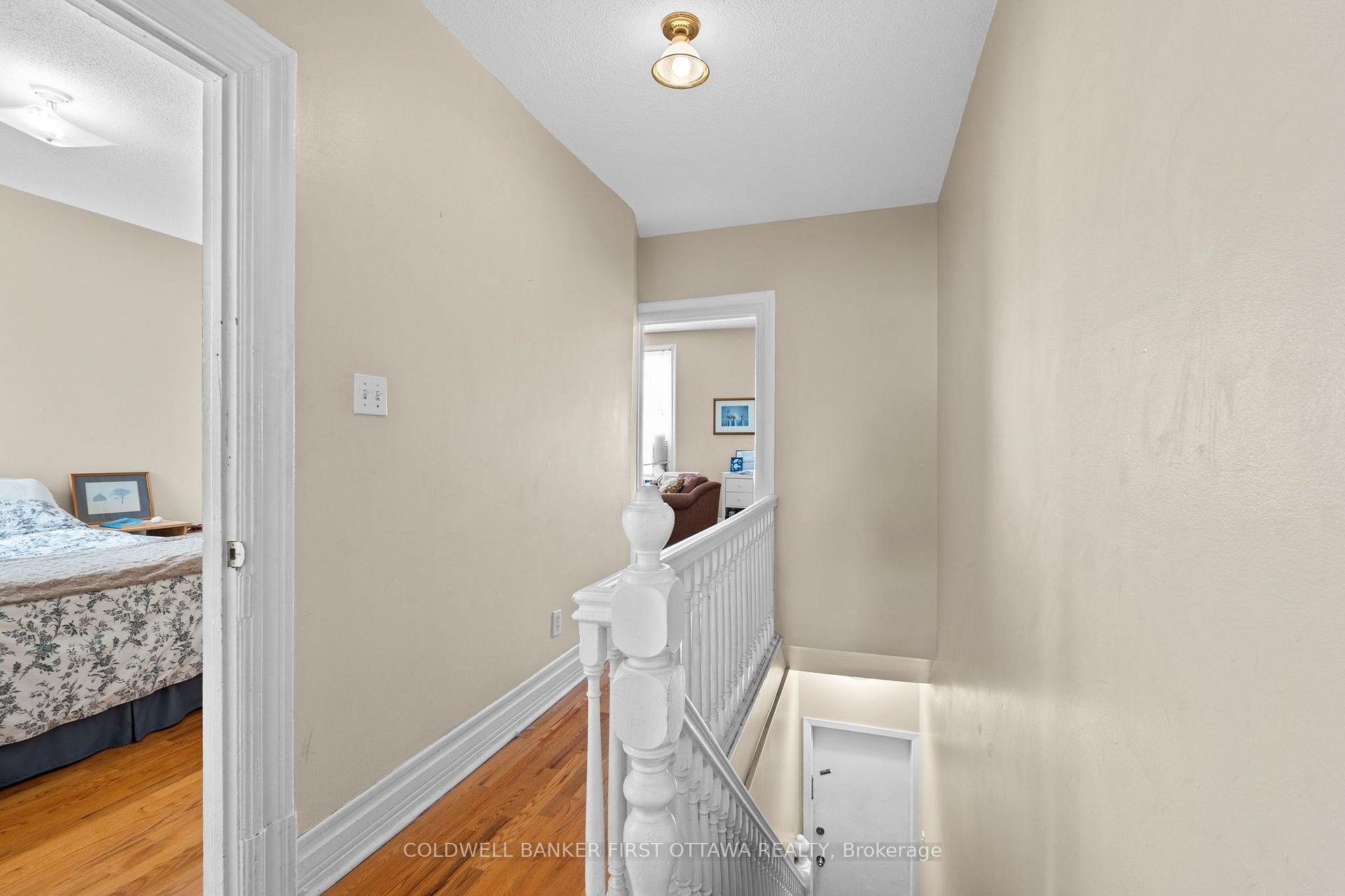 Photo 4 of Unit 2, 174 Rochester Street, Ottawa, West Centre Town — HOMEH
