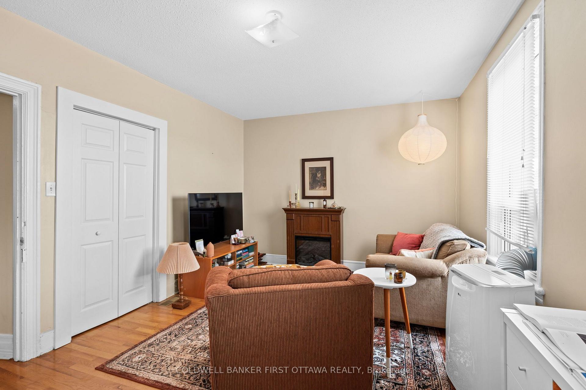 Photo 7 of Unit 2, 174 Rochester Street, Ottawa, West Centre Town — HOMEH