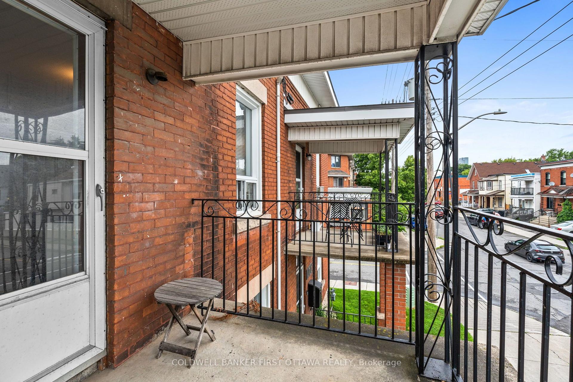 Photo 9 of Unit 2, 174 Rochester Street, Ottawa, West Centre Town — HOMEH