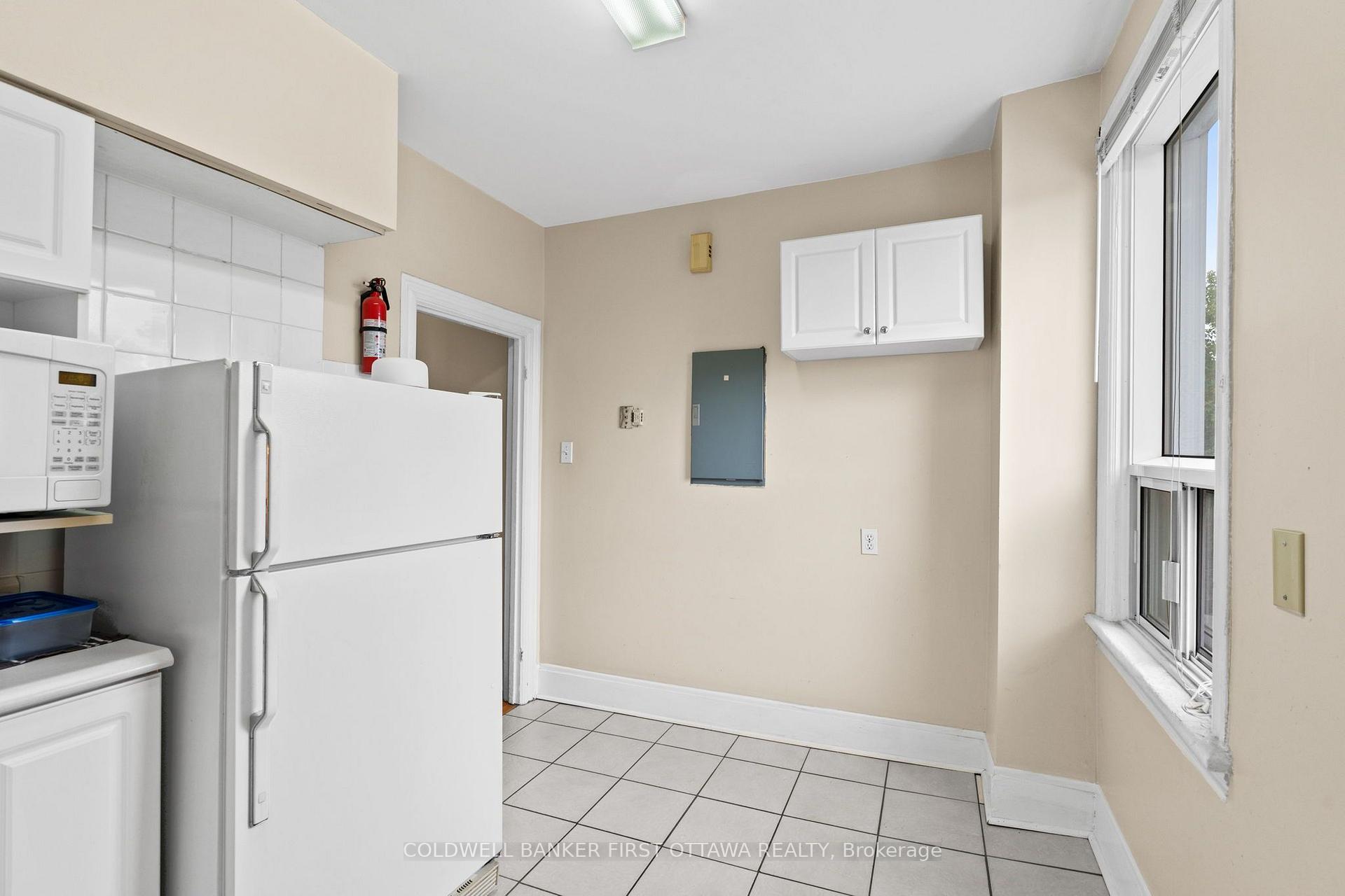 Photo 23 of Unit 2, 174 Rochester Street, Ottawa, West Centre Town — HOMEH