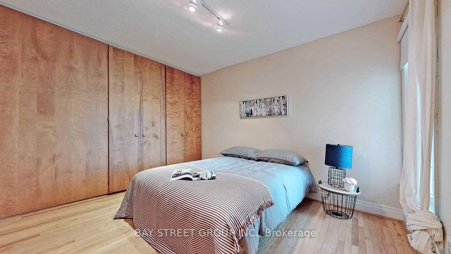 Photo 52 of 20 Bowood Avenue, Toronto, Lawrence Park North — HOMEH