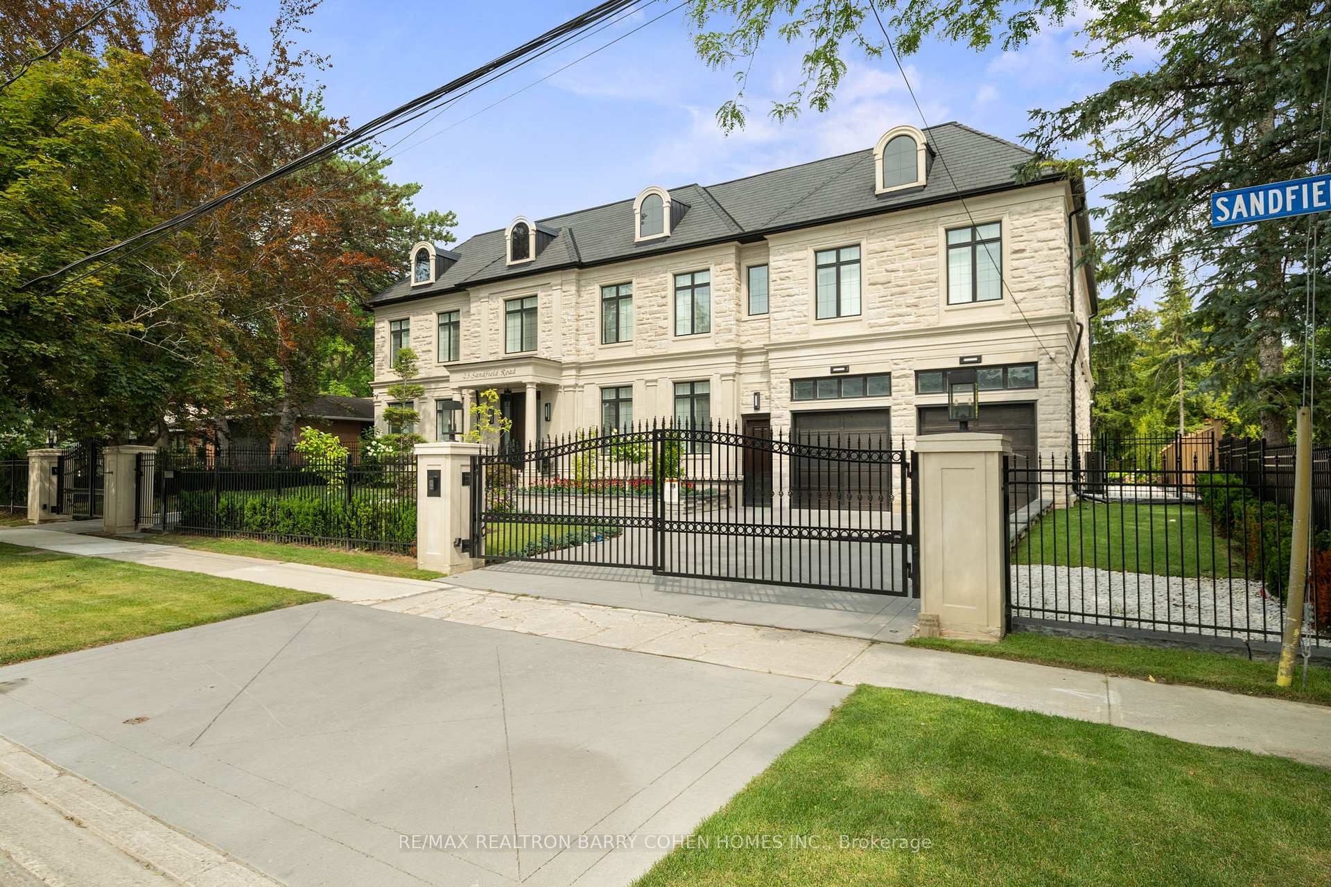 Photo 75 of 23 Sandfield Road, North York, Banbury-Don Mills — HOMEH