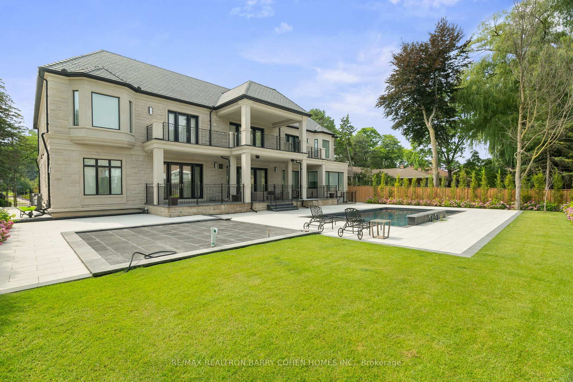 Photo 71 of 23 Sandfield Road, North York, Banbury-Don Mills — HOMEH