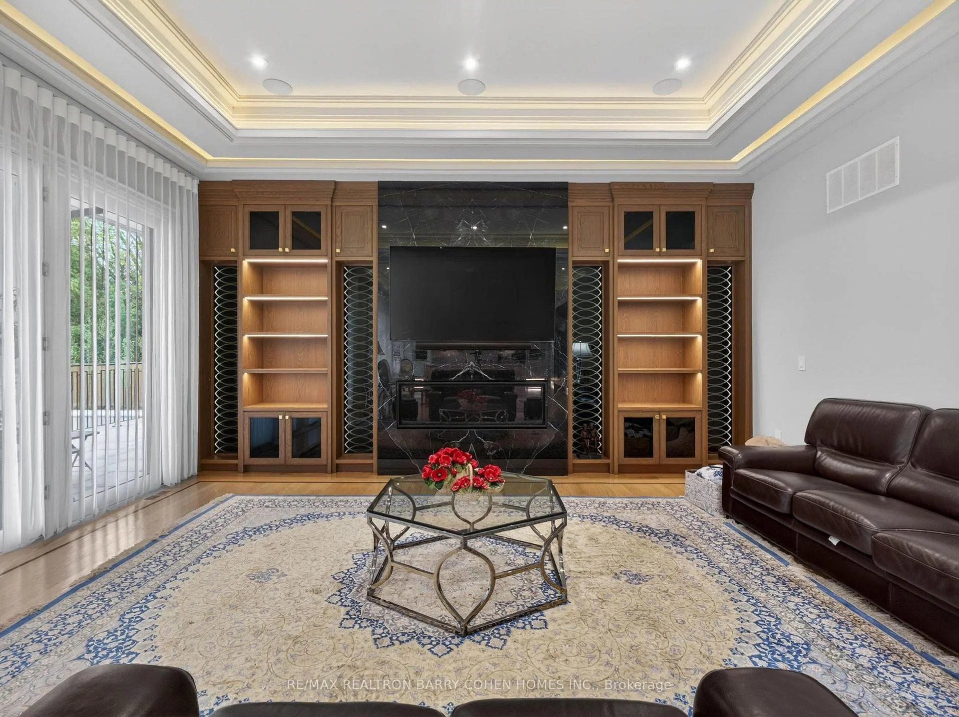 Photo 37 of 23 Sandfield Road, North York, Banbury-Don Mills — HOMEH