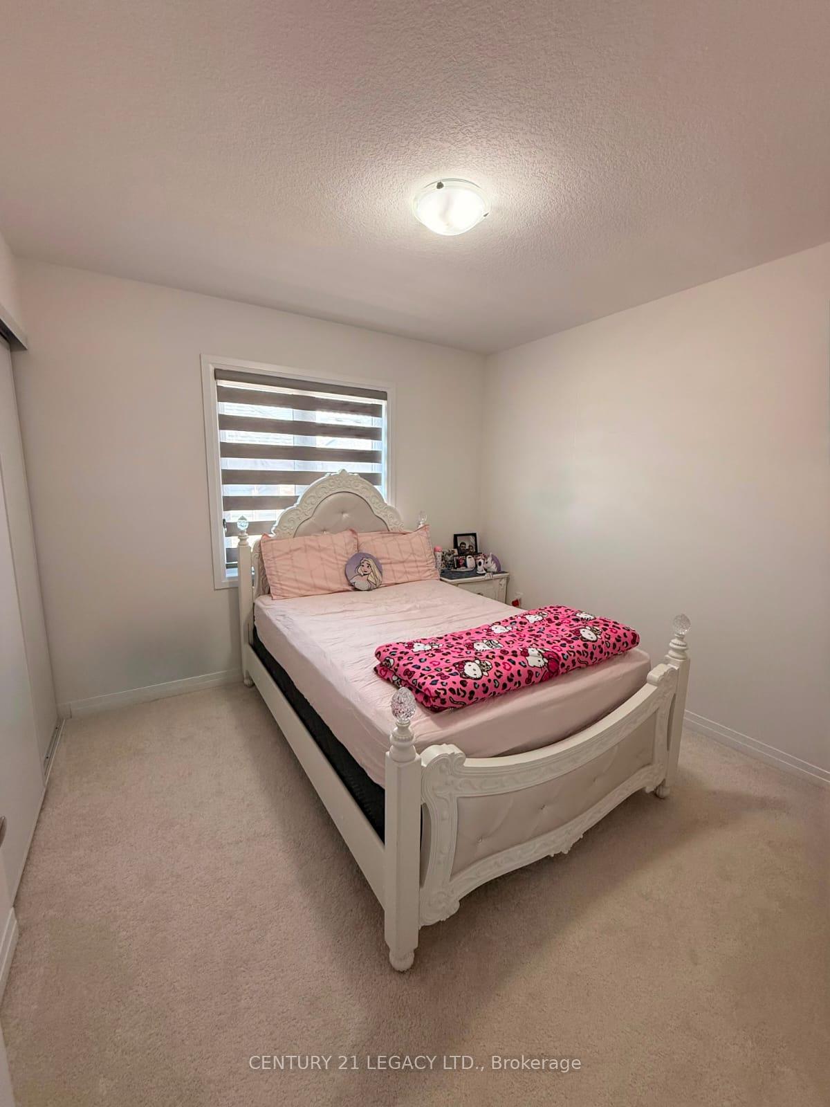 Photo 9 of 19 Langridge Way, Cambridge, East Galt — HOMEH
