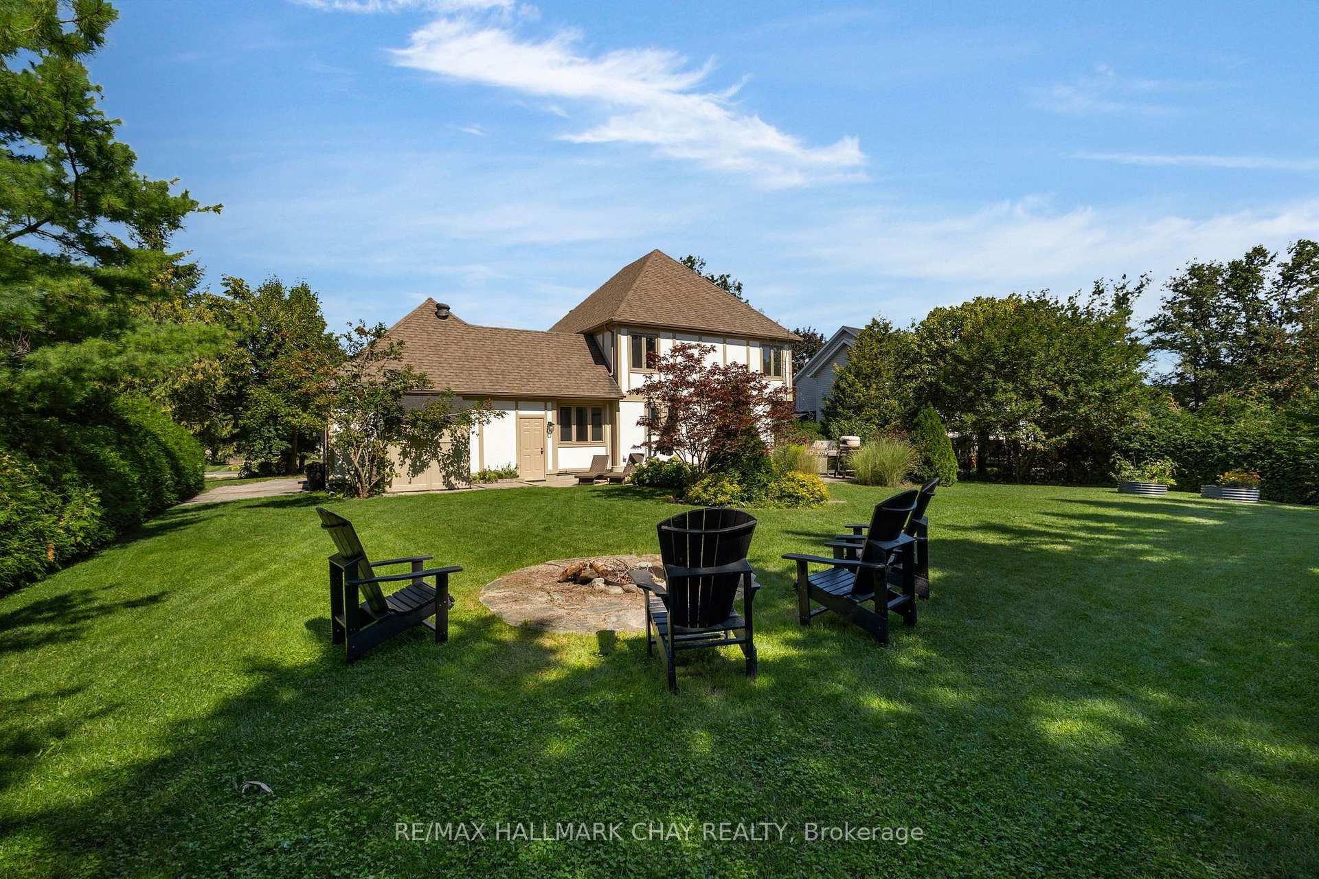Photo 47 of 9 Howard Drive, Oro-Medonte, Rural Oro-Medonte — HOMEH