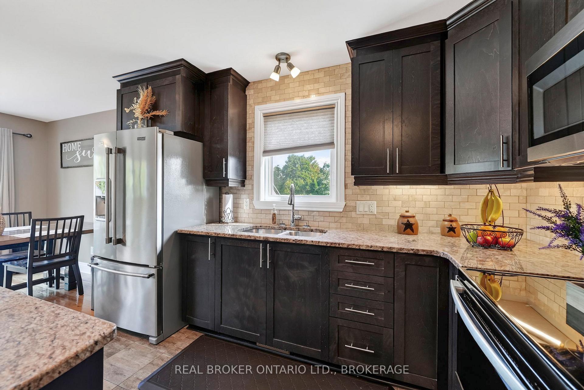 Photo 10 of 1164 Clement Court, Cornwall, Cornwall — HOMEH