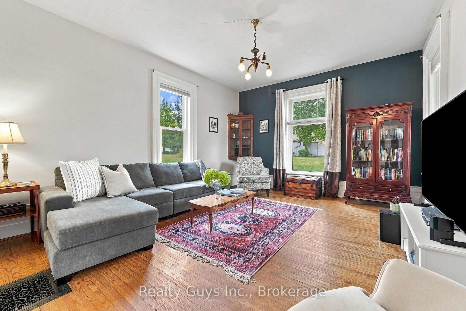 Photo 10 of 91 Main Street, Brighton — HOMEH