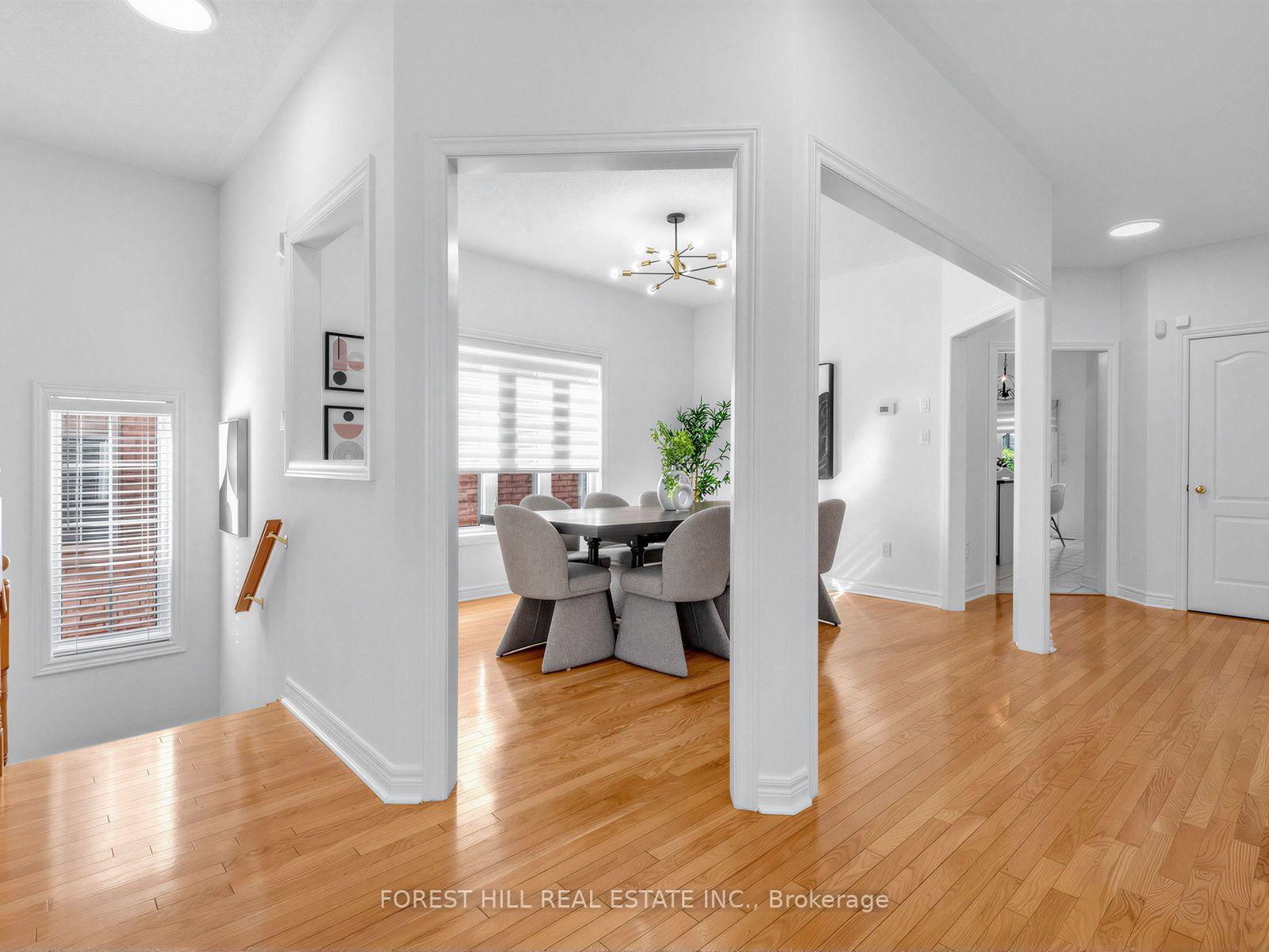 Photo 10 of 43 Pepperberry Road, Vaughan, Patterson — HOMEH