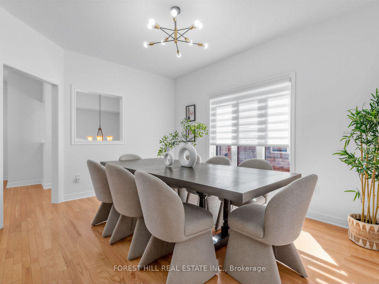 Photo 12 of 43 Pepperberry Road, Vaughan, Patterson — HOMEH