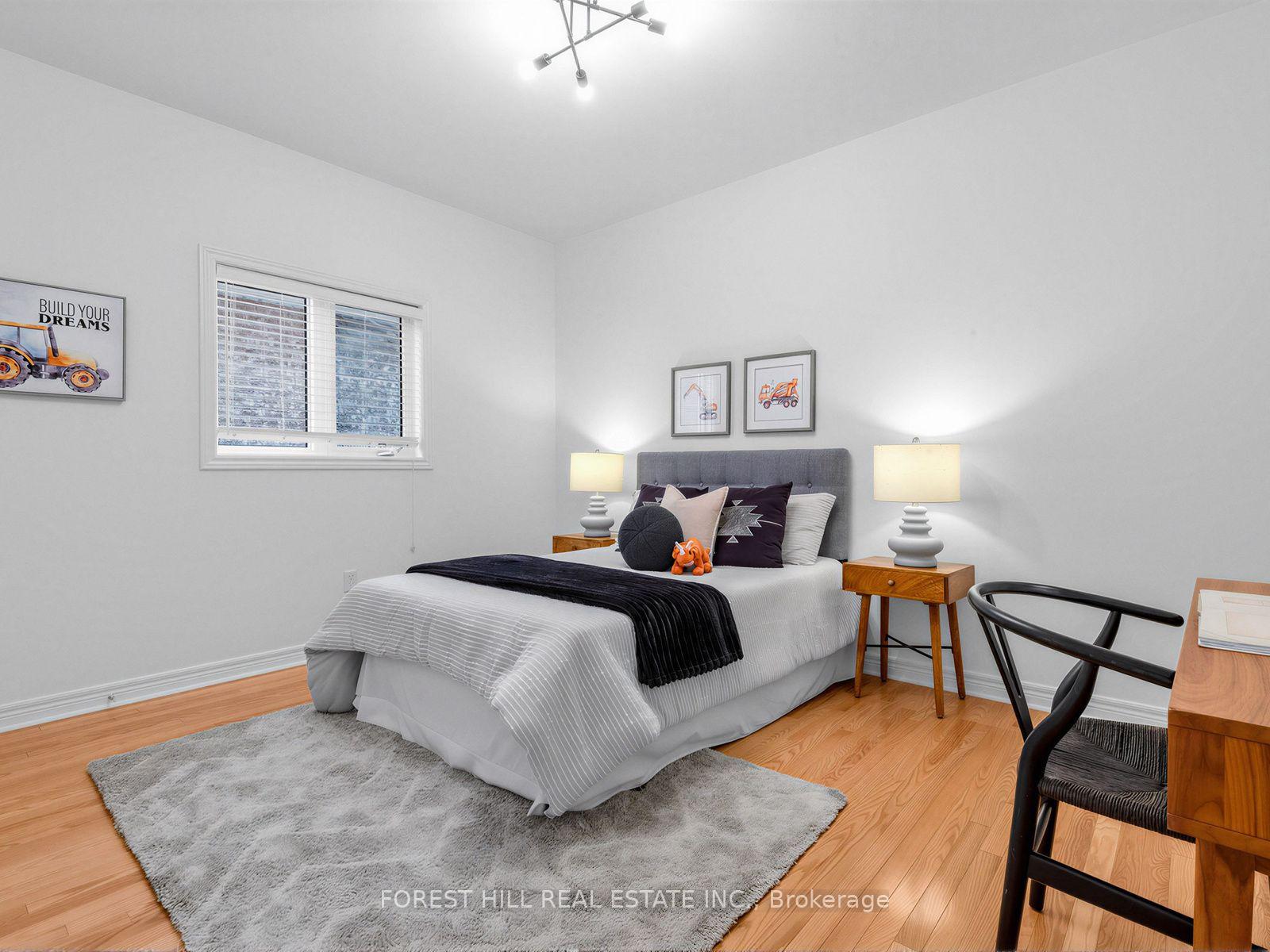 Photo 23 of 43 Pepperberry Road, Vaughan, Patterson — HOMEH