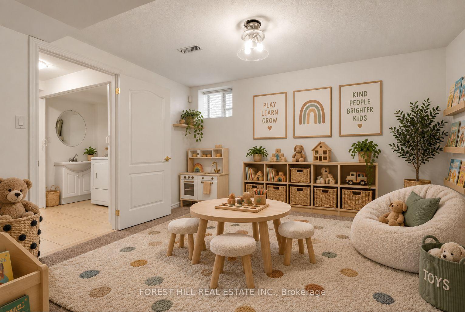 Photo 27 of 43 Pepperberry Road, Vaughan, Patterson — HOMEH