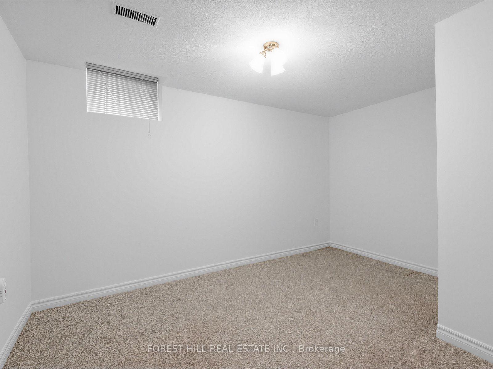 Photo 36 of 43 Pepperberry Road, Vaughan, Patterson — HOMEH