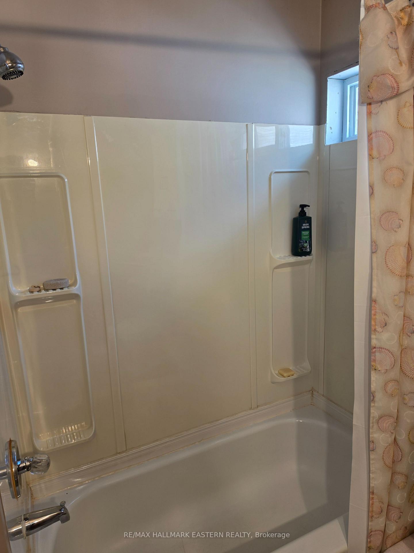 Photo 9 of 532 Rogers Street, Peterborough, Ashburnham Ward 4 — HOMEH
