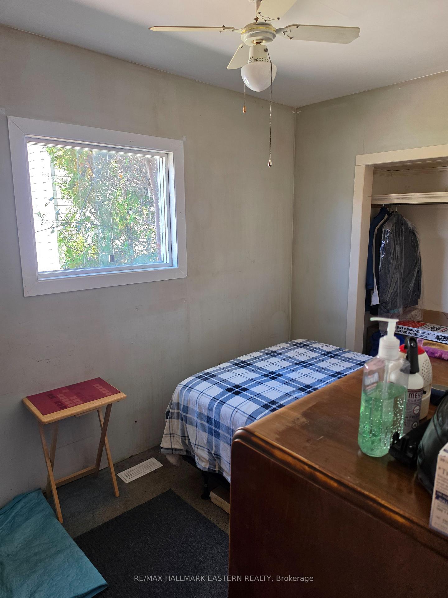 Photo 11 of 532 Rogers Street, Peterborough, Ashburnham Ward 4 — HOMEH
