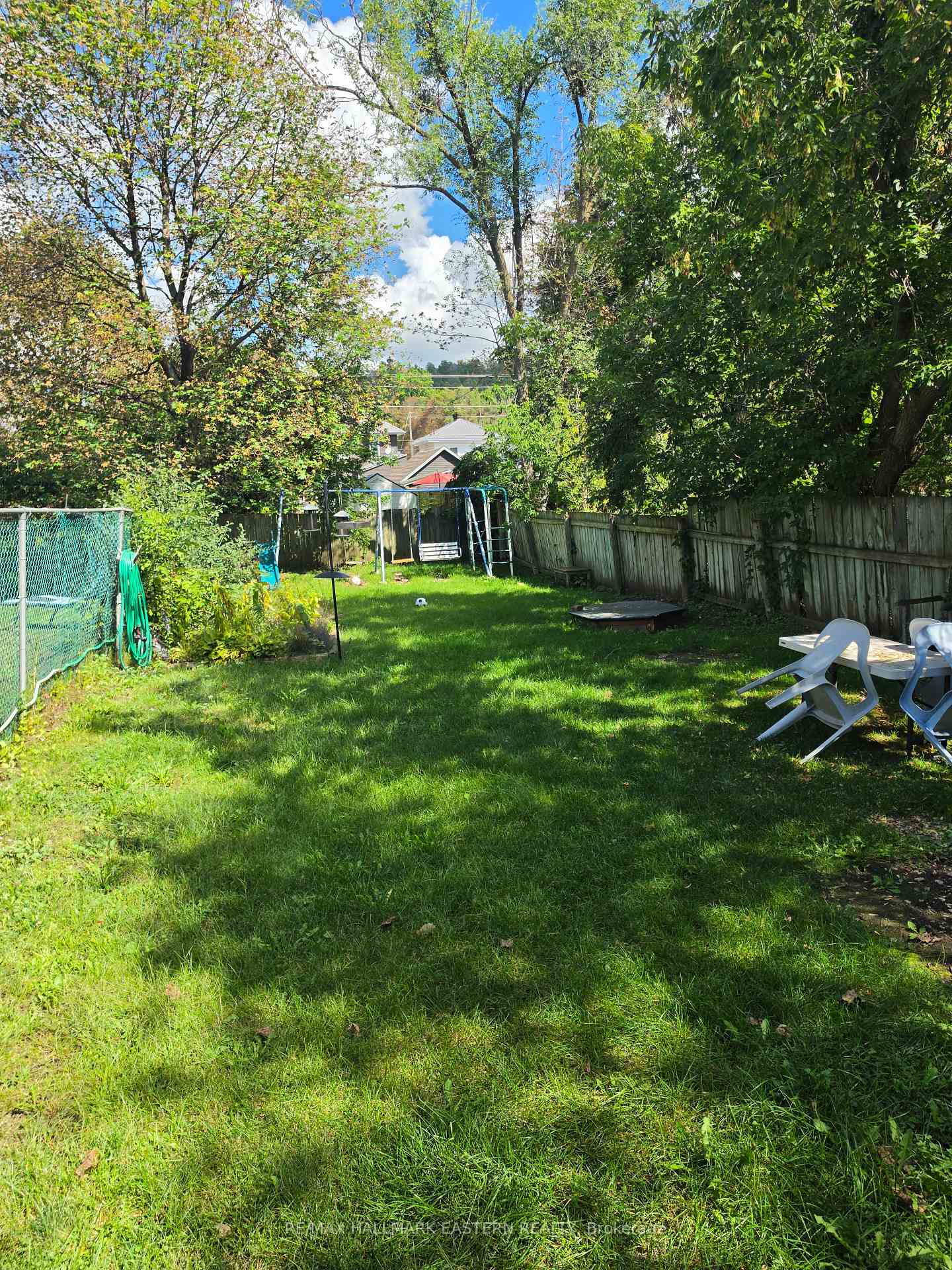 Photo 18 of 532 Rogers Street, Peterborough, Ashburnham Ward 4 — HOMEH