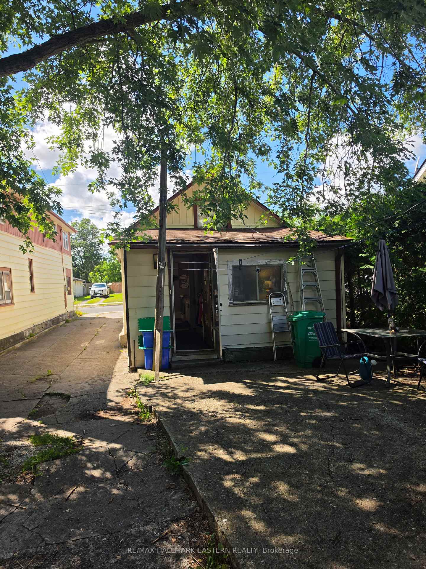 Photo 24 of 532 Rogers Street, Peterborough, Ashburnham Ward 4 — HOMEH