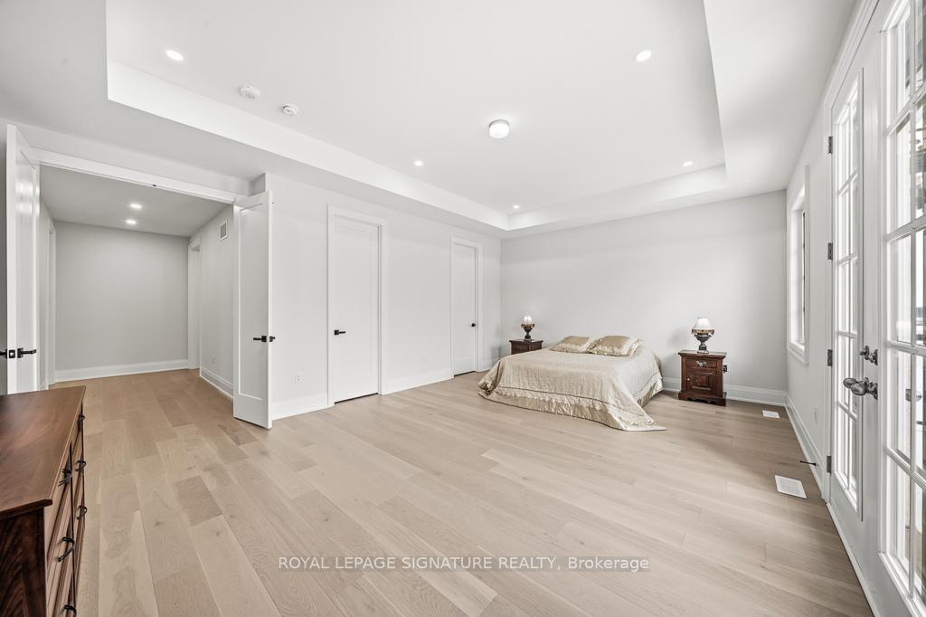 Photo 18 of 16 Gianvito Crescent, King, King City — HOMEH