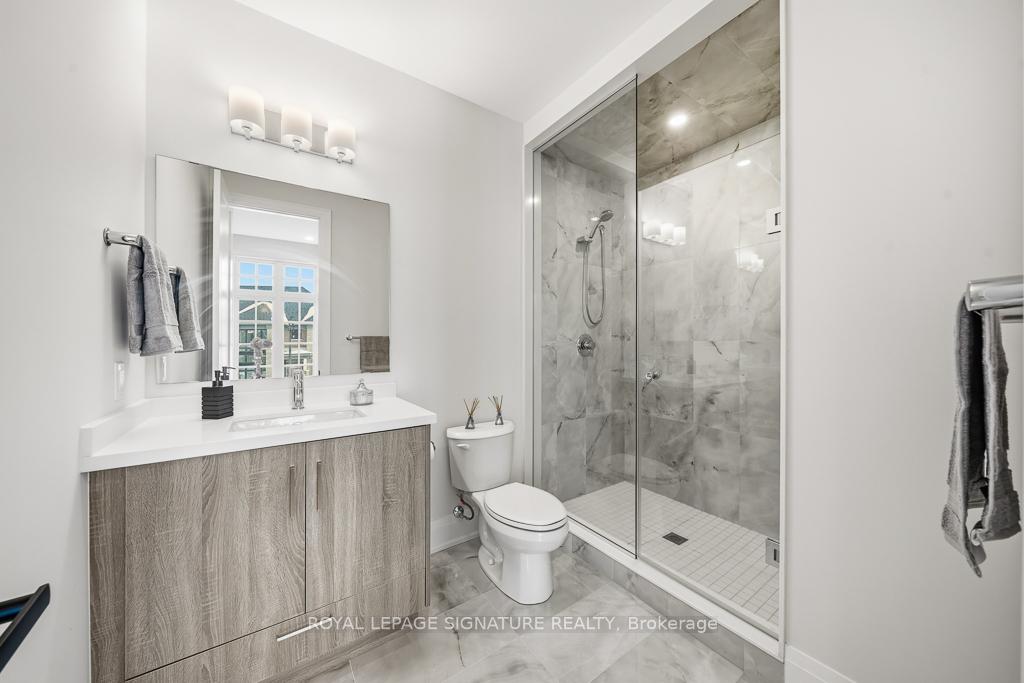 Photo 29 of 16 Gianvito Crescent, King, King City — HOMEH