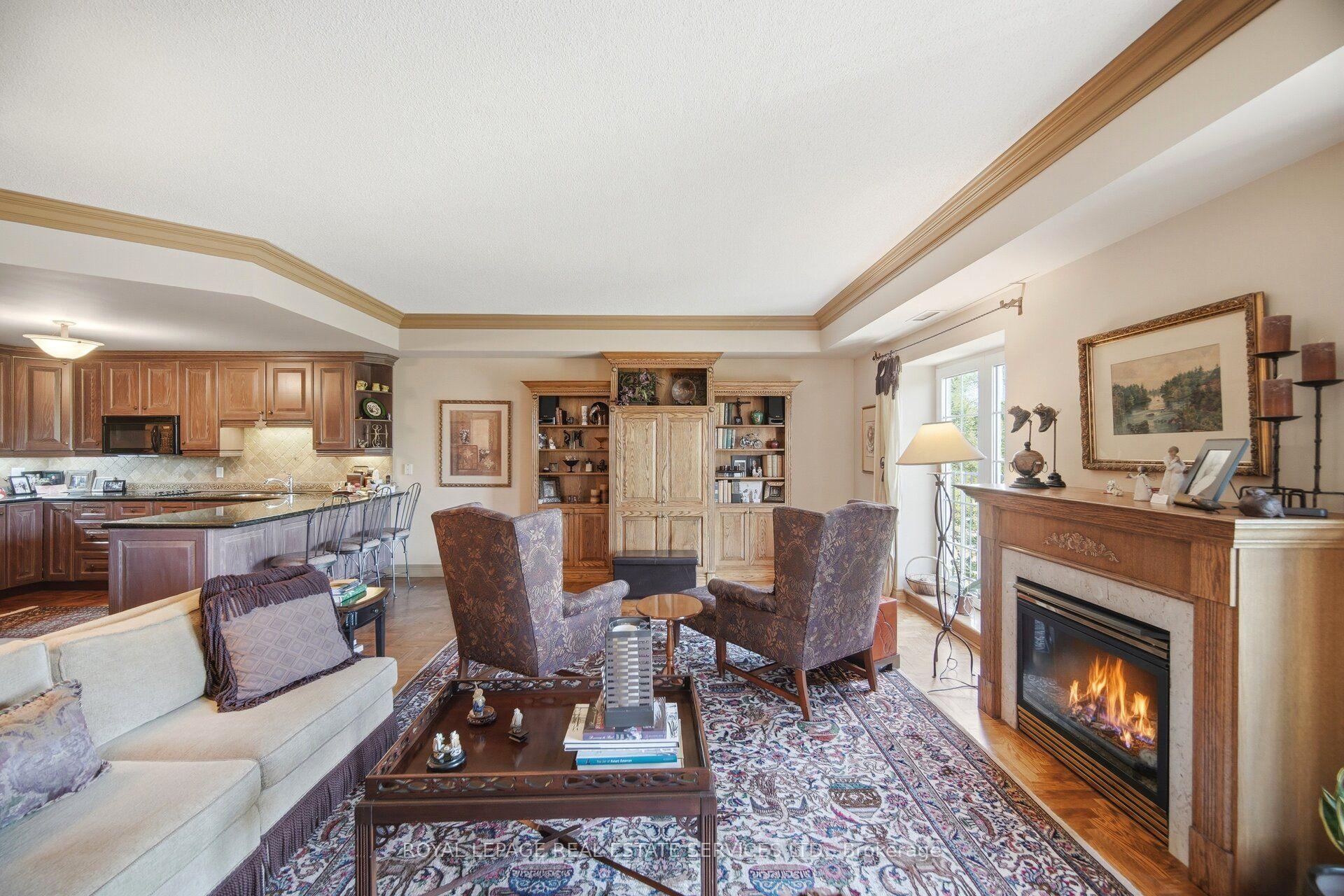 Photo 13 of Unit PH403, 30 Anglesey Boulevard, Etobicoke, Edenbridge-Humber Valley — HOMEH
