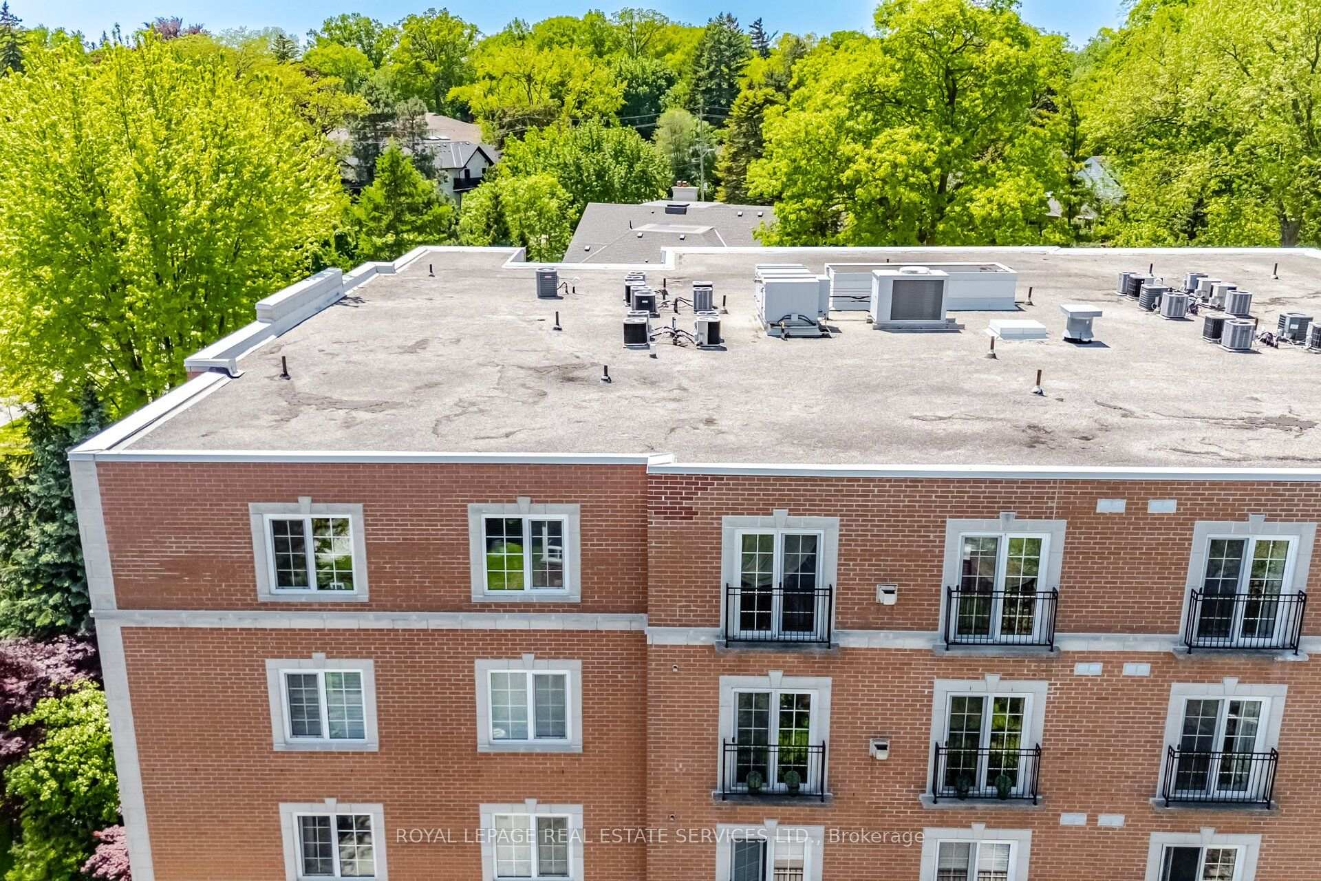 Photo 36 of Unit PH403, 30 Anglesey Boulevard, Etobicoke, Edenbridge-Humber Valley — HOMEH