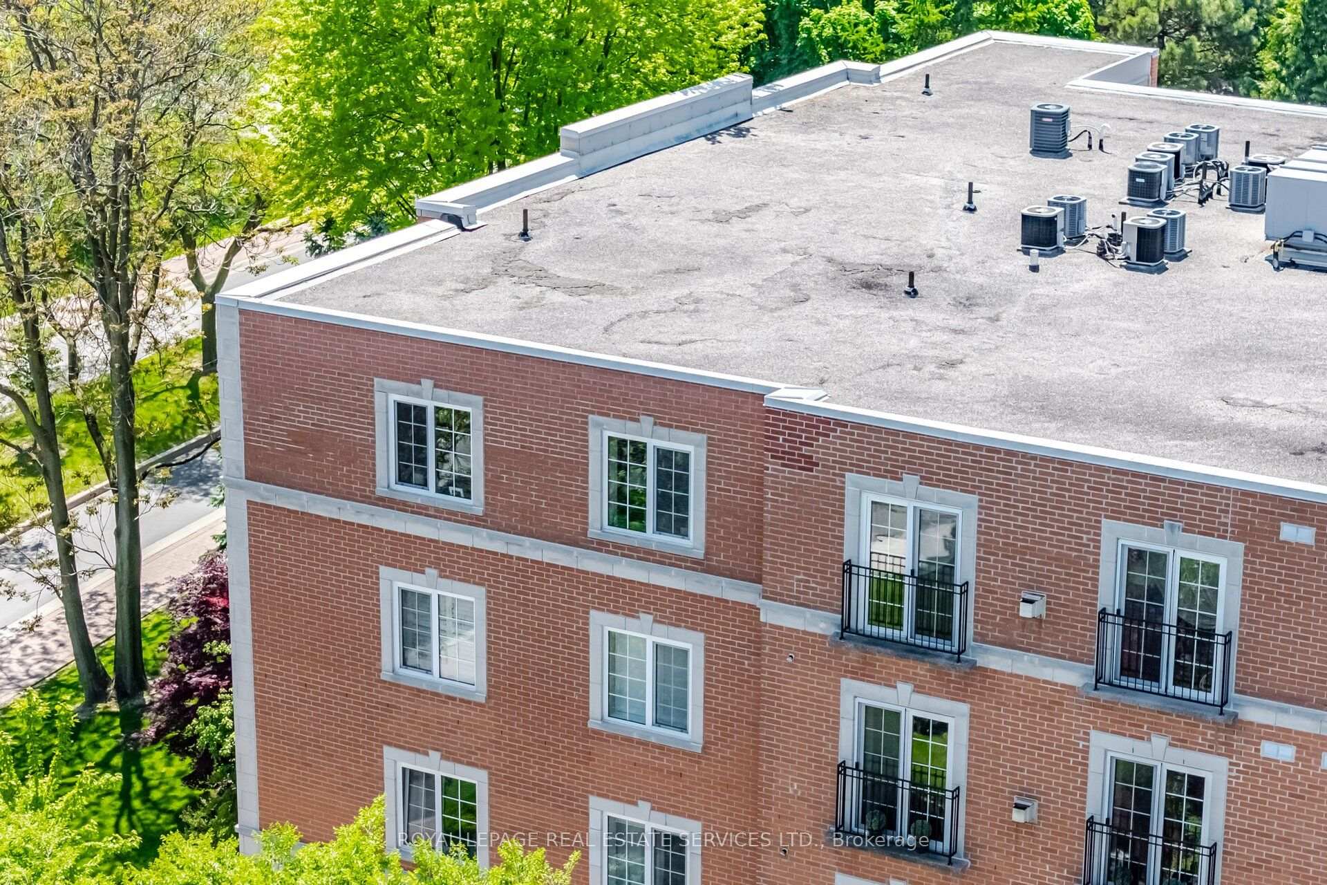 Photo 35 of Unit PH403, 30 Anglesey Boulevard, Etobicoke, Edenbridge-Humber Valley — HOMEH