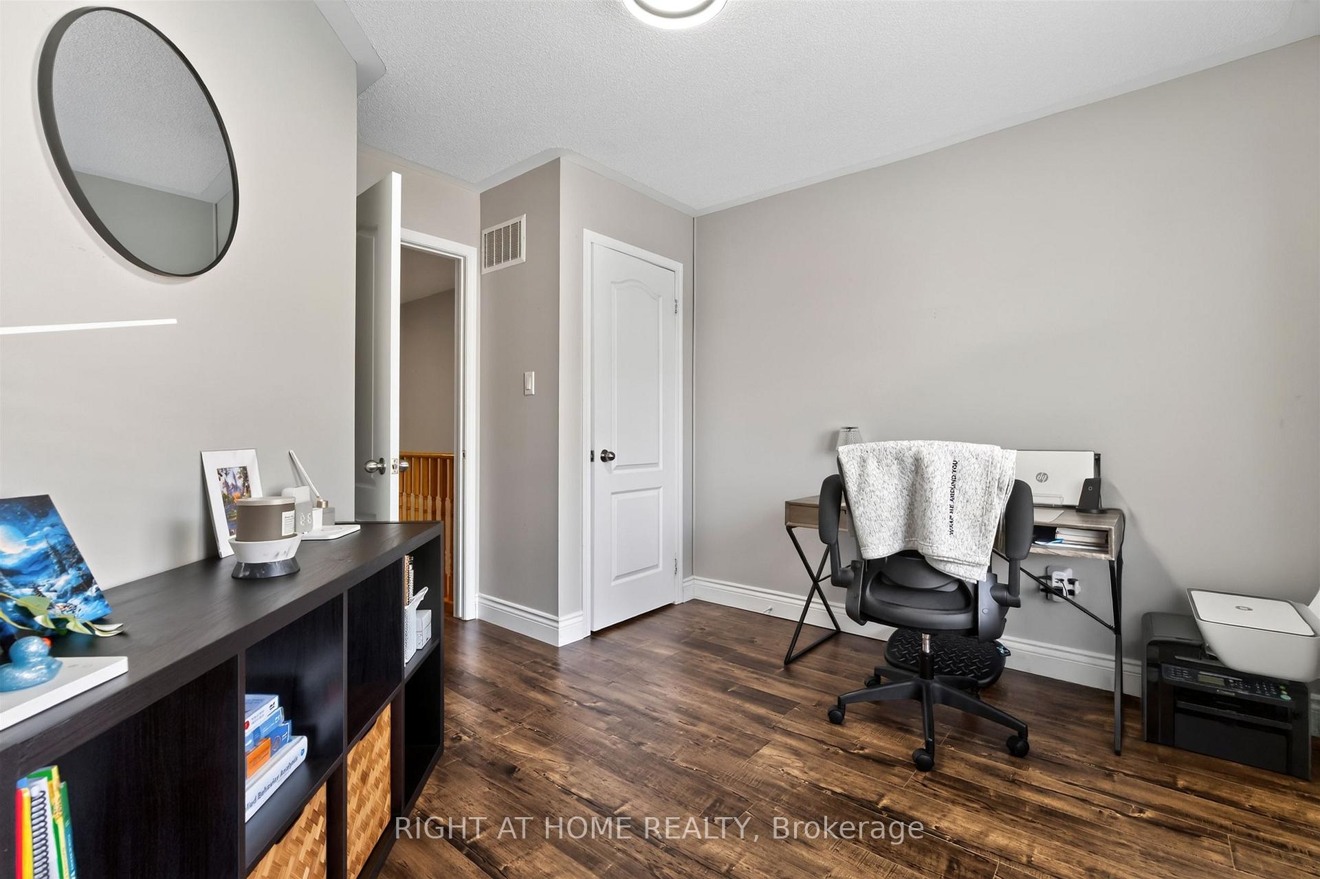 Photo 19 of 7201 Triumph Lane, Mississauga, Lisgar — HOMEH