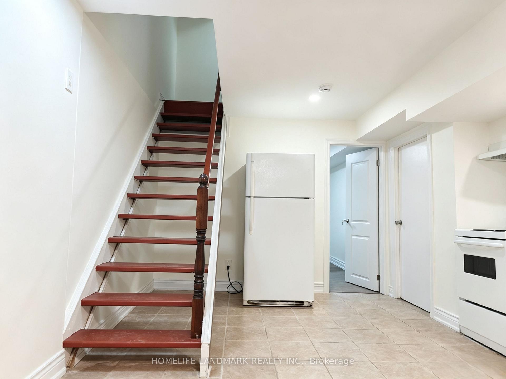 Photo 25 of 215 Bob O' Link Avenue, Vaughan, Glen Shields — HOMEH