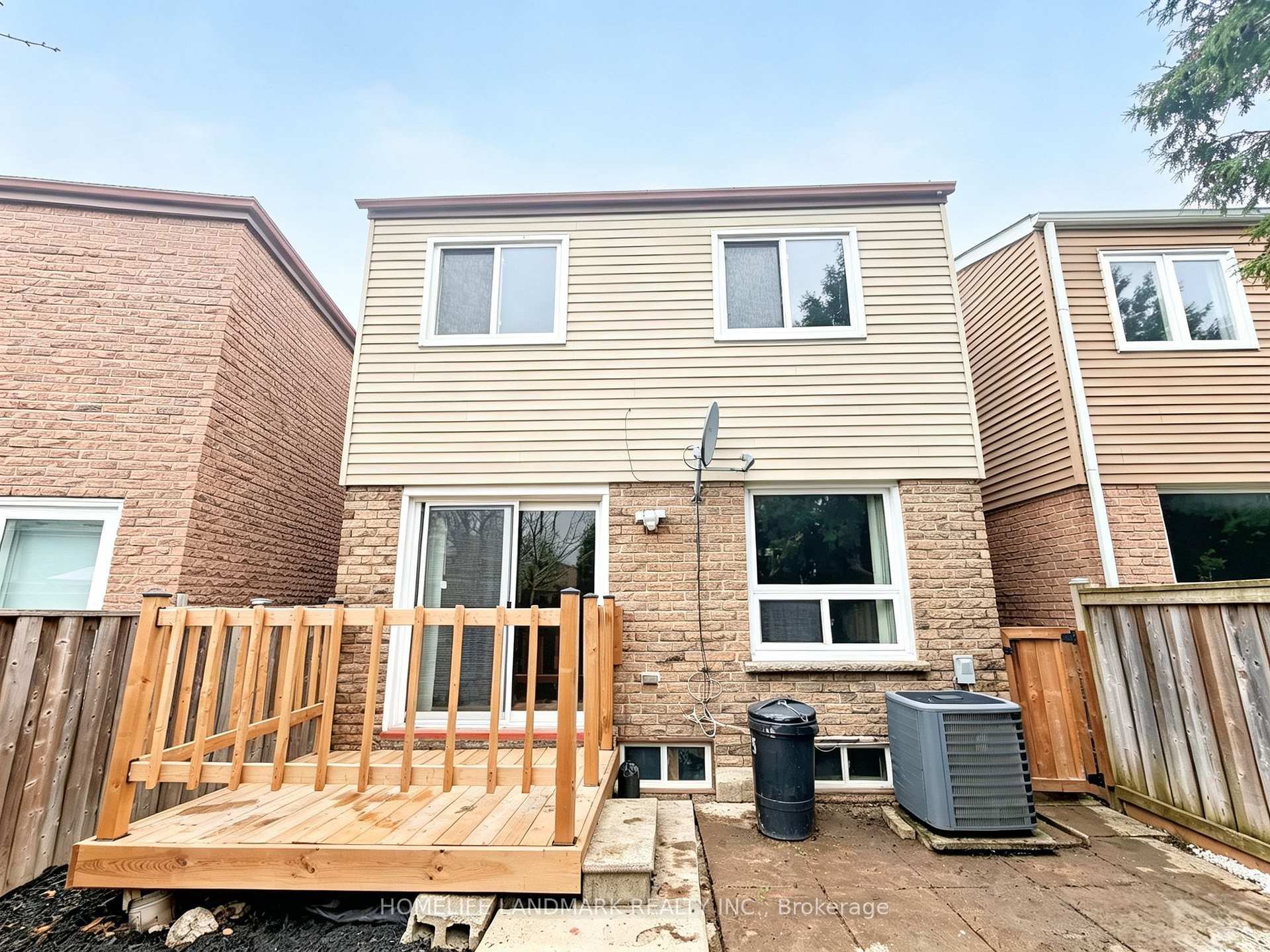 Photo 34 of 215 Bob O' Link Avenue, Vaughan, Glen Shields — HOMEH
