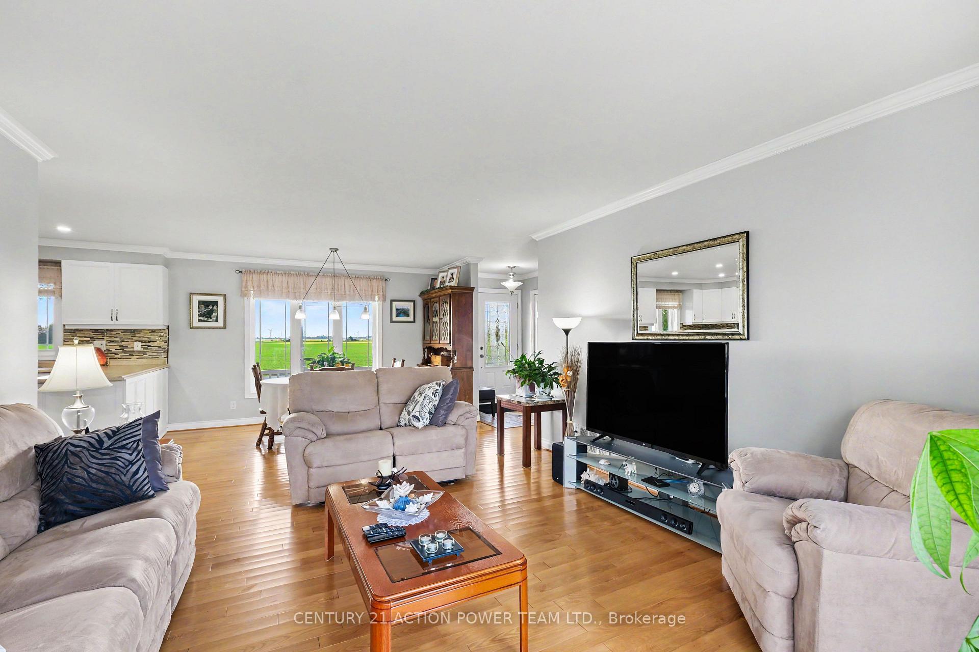 Photo 5 of 19 Crysler Station Road, North Stormont, North Stormont (Finch) Twp — HOMEH