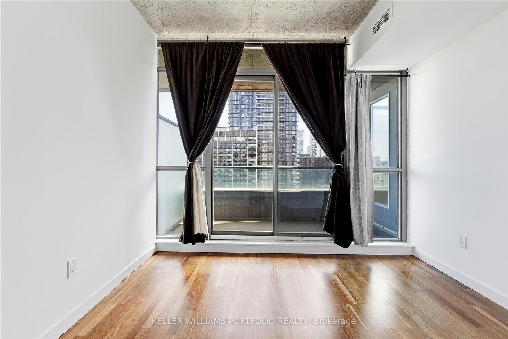 Photo 19 of Unit 1602, 281 Mutual Street, Toronto, Church-Yonge Corridor — HOMEH