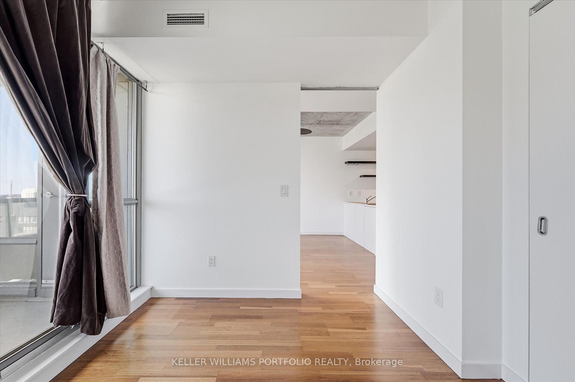 Photo 21 of Unit 1602, 281 Mutual Street, Toronto, Church-Yonge Corridor — HOMEH