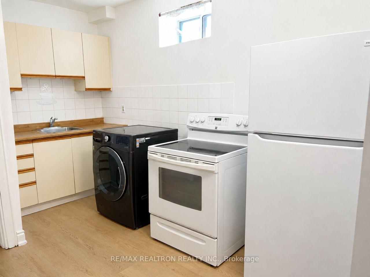 Photo 7 of Unit Basemewnt, 322 Morrish Road, Scarborough, Highland Creek — HOMEH