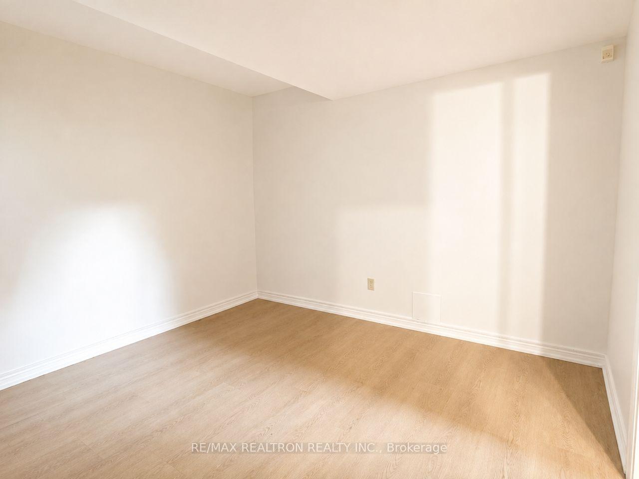Photo 8 of Unit Basemewnt, 322 Morrish Road, Scarborough, Highland Creek — HOMEH