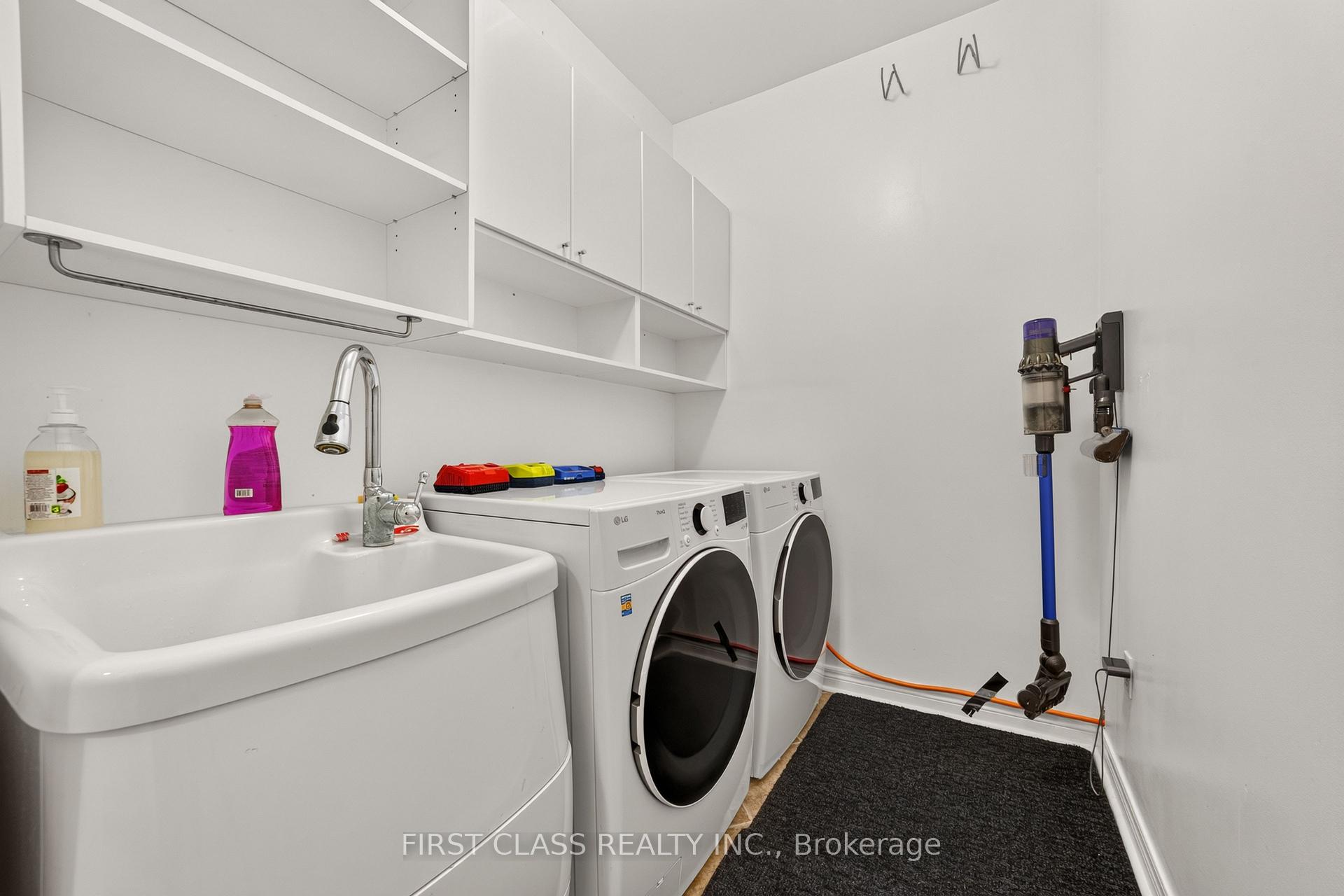 Photo 15 of 44 Pamgrey Road, Markham, Greensborough — HOMEH