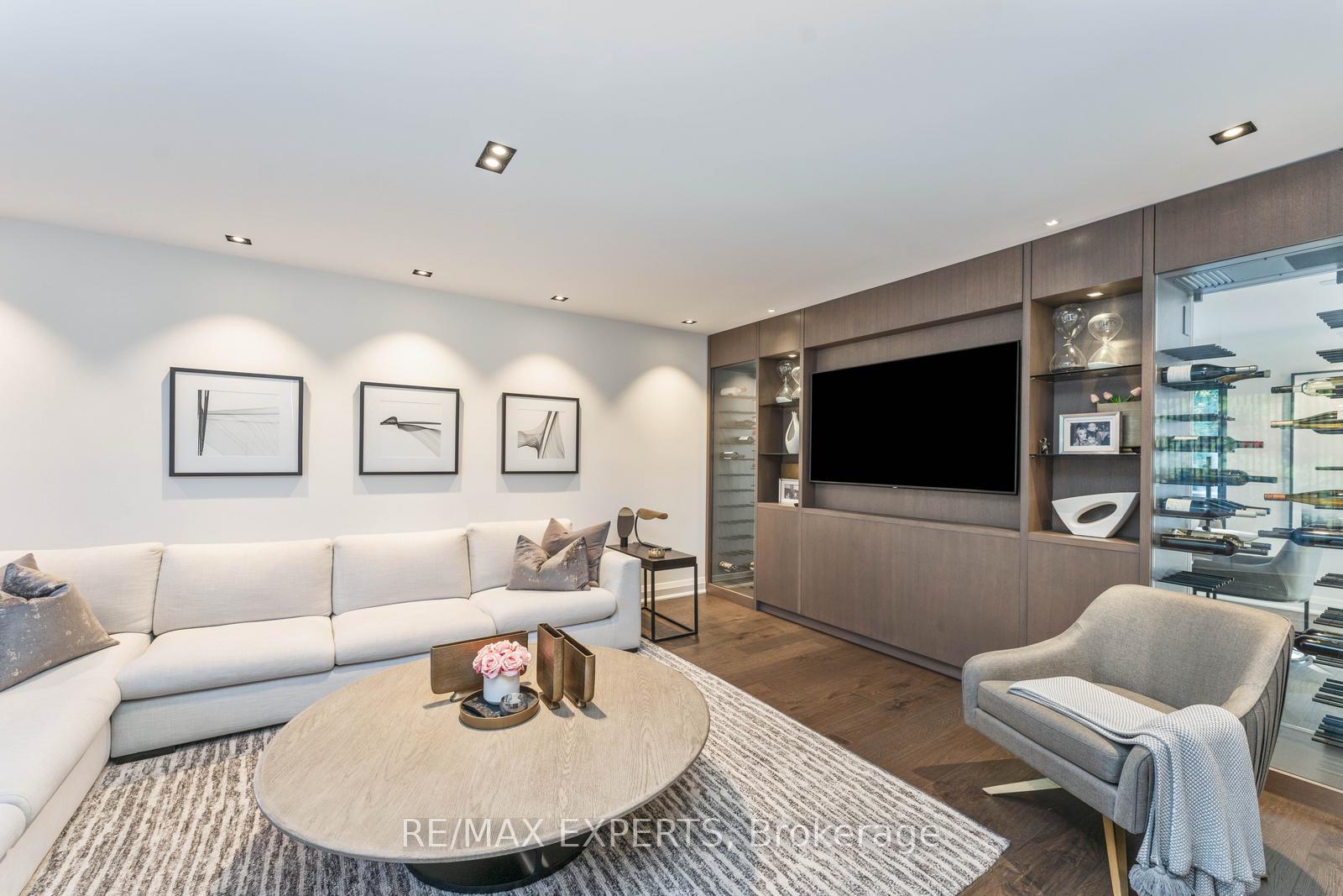 Photo 10 of 71 Dorengate Drive, Vaughan, Islington Woods — HOMEH
