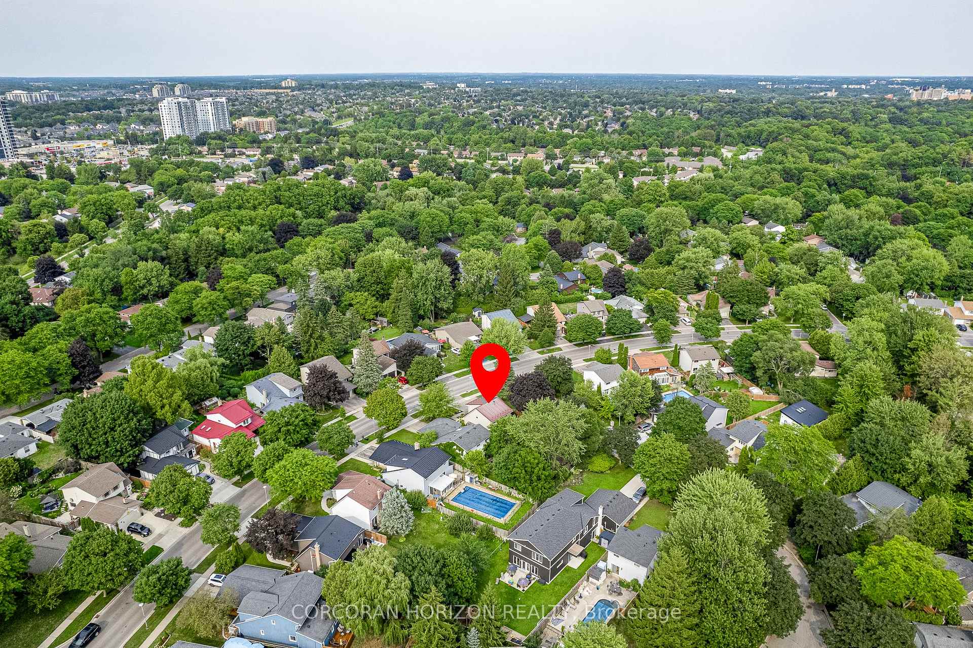 Photo 43 of 281 Blackacres Boulevard, London, North E — HOMEH