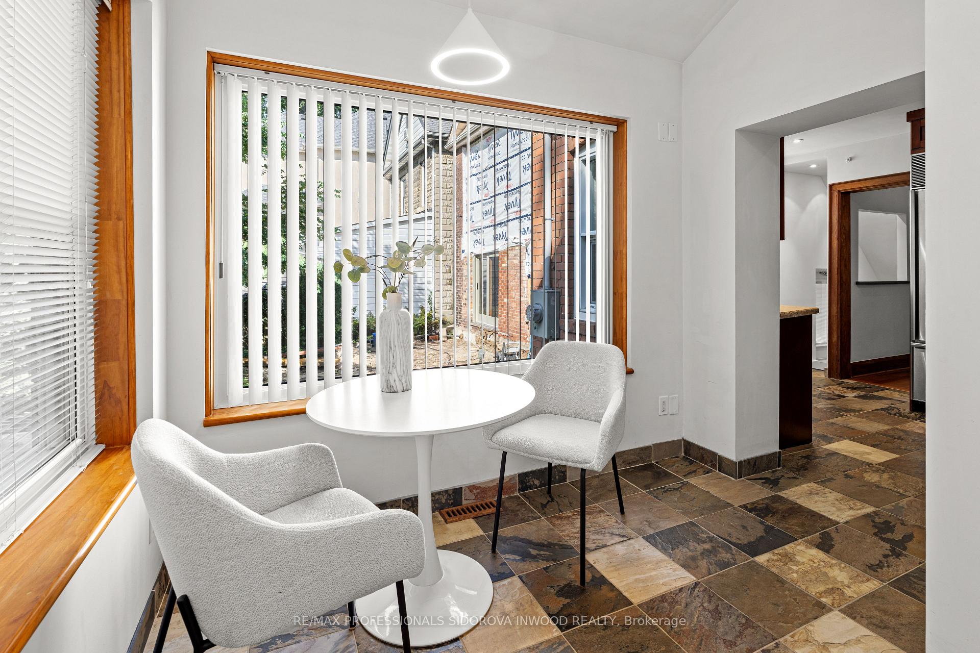 Photo 13 of 11 Winfield Avenue, Toronto, Runnymede-Bloor West Village — HOMEH