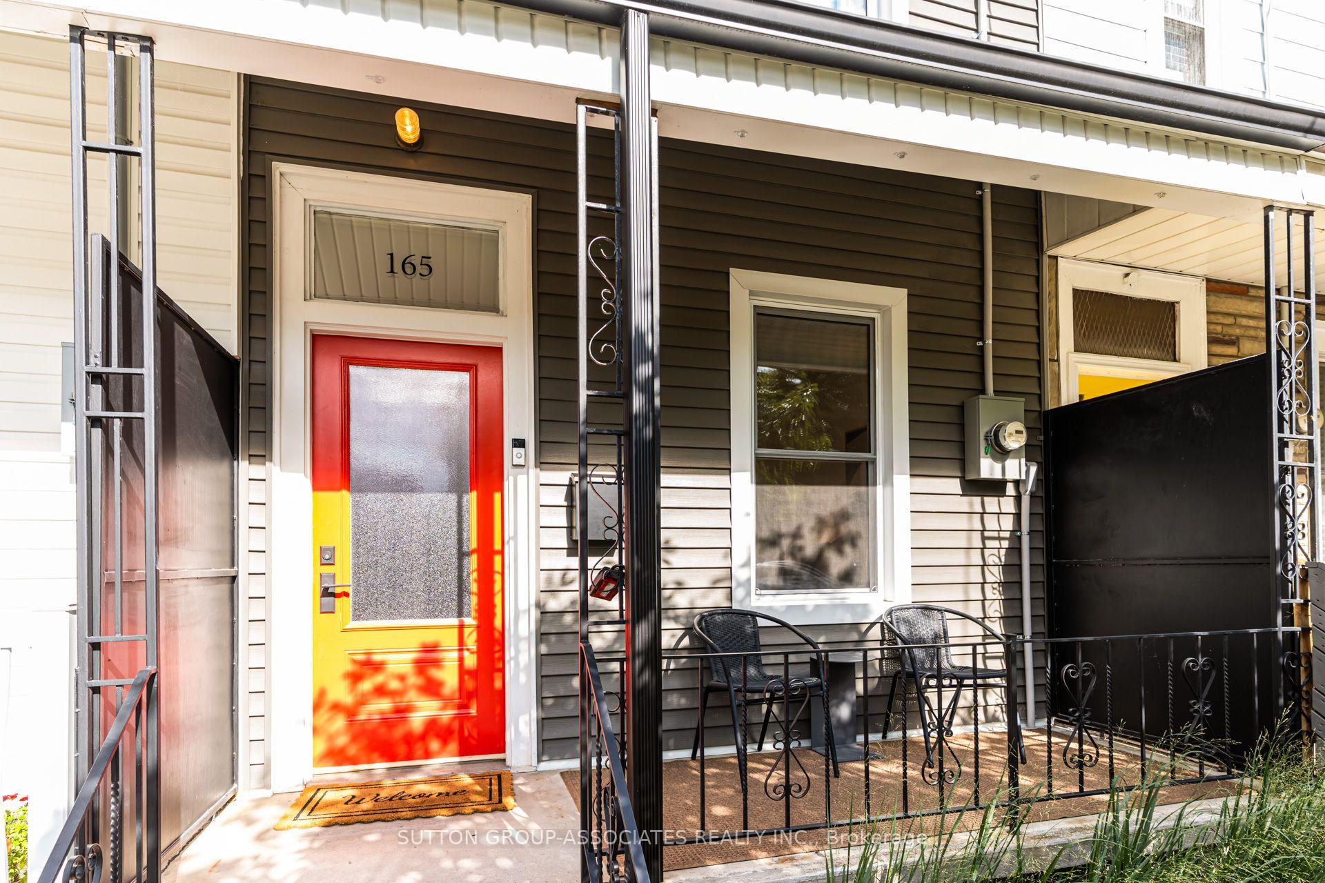 Photo 2 of 165 Sheridan Avenue, Toronto, Little Portugal — HOMEH