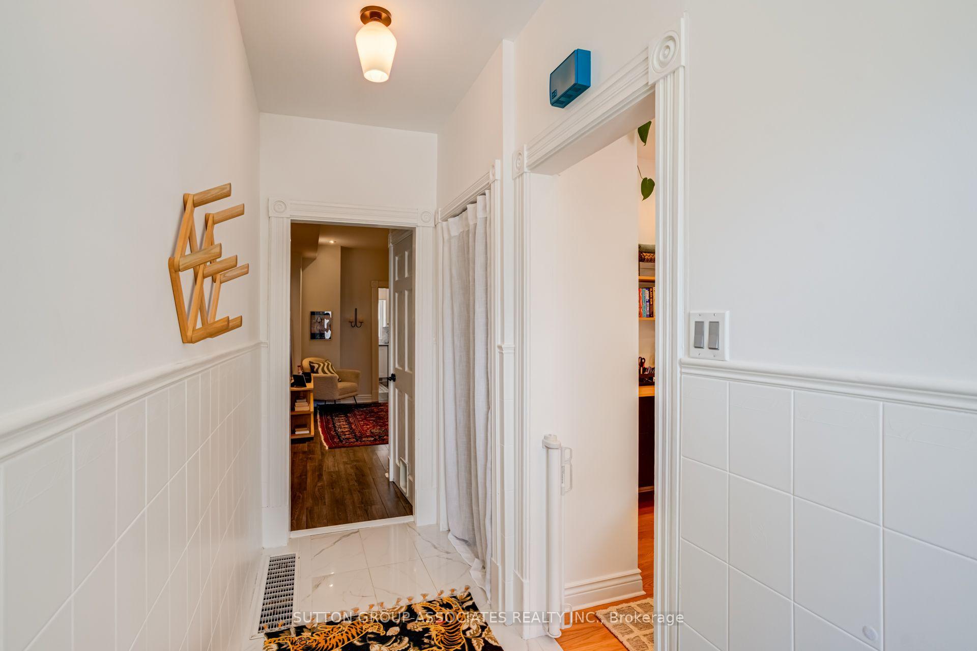Photo 3 of 165 Sheridan Avenue, Toronto, Little Portugal — HOMEH