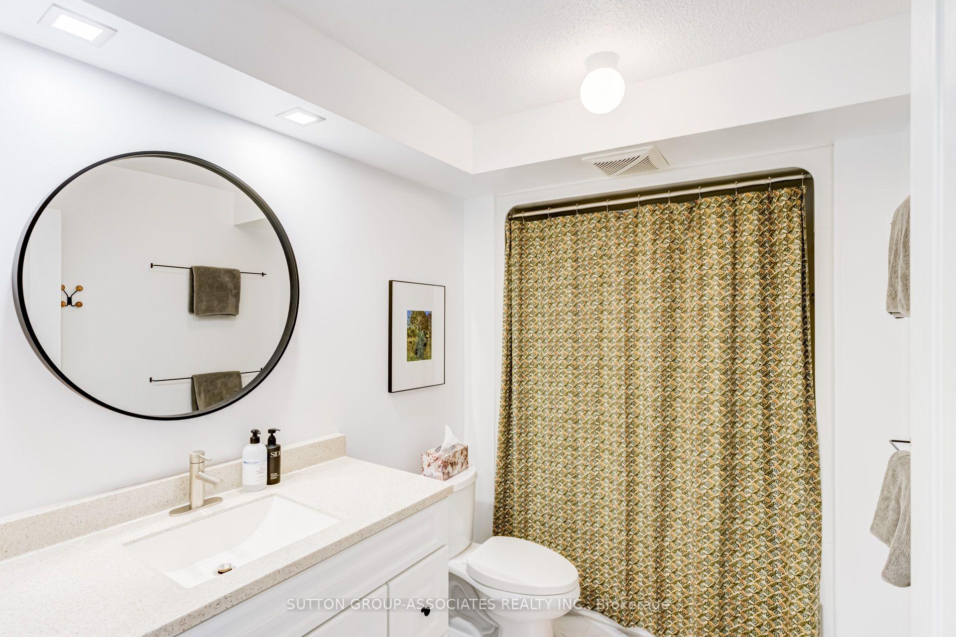 Photo 26 of 165 Sheridan Avenue, Toronto, Little Portugal — HOMEH