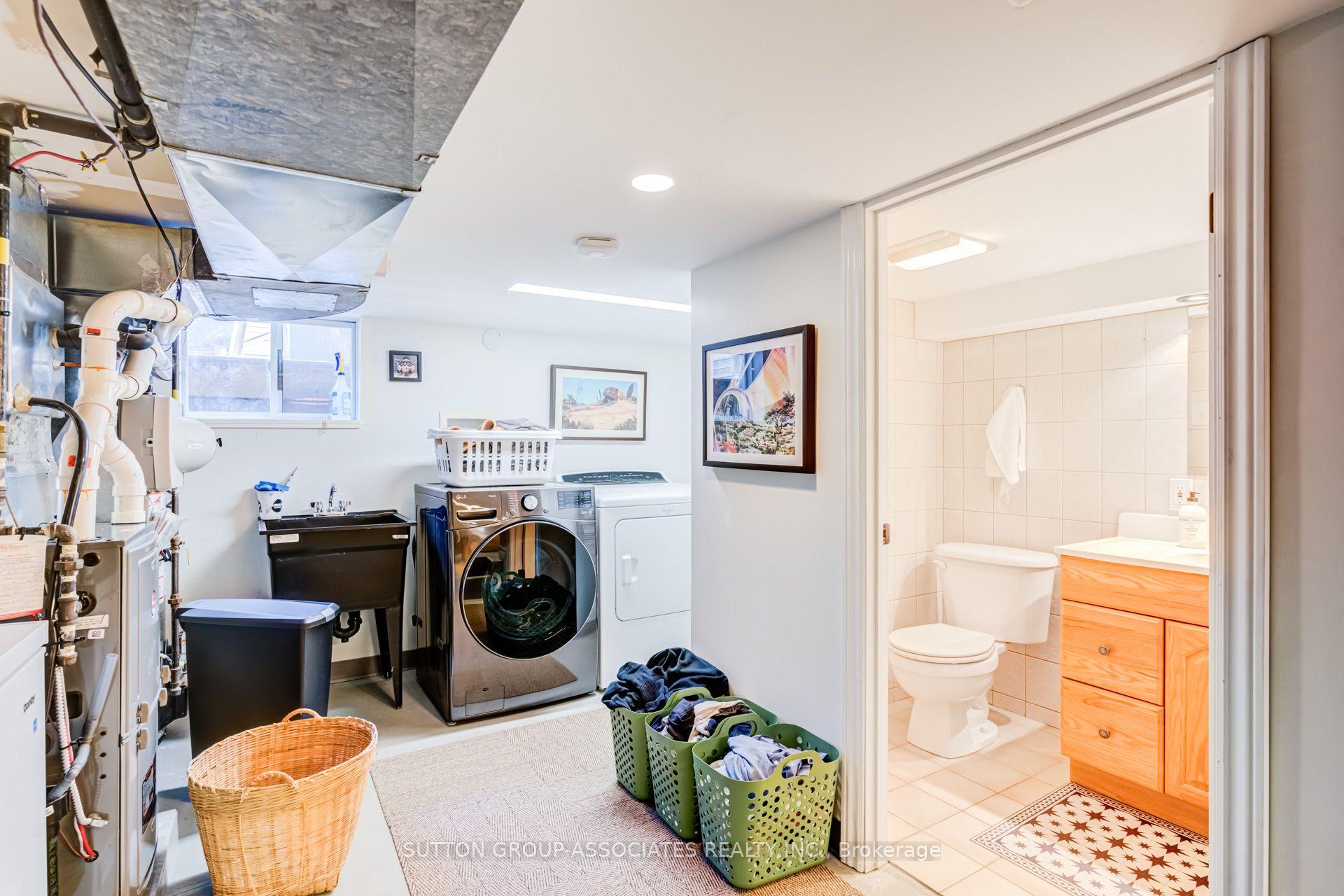 Photo 31 of 165 Sheridan Avenue, Toronto, Little Portugal — HOMEH