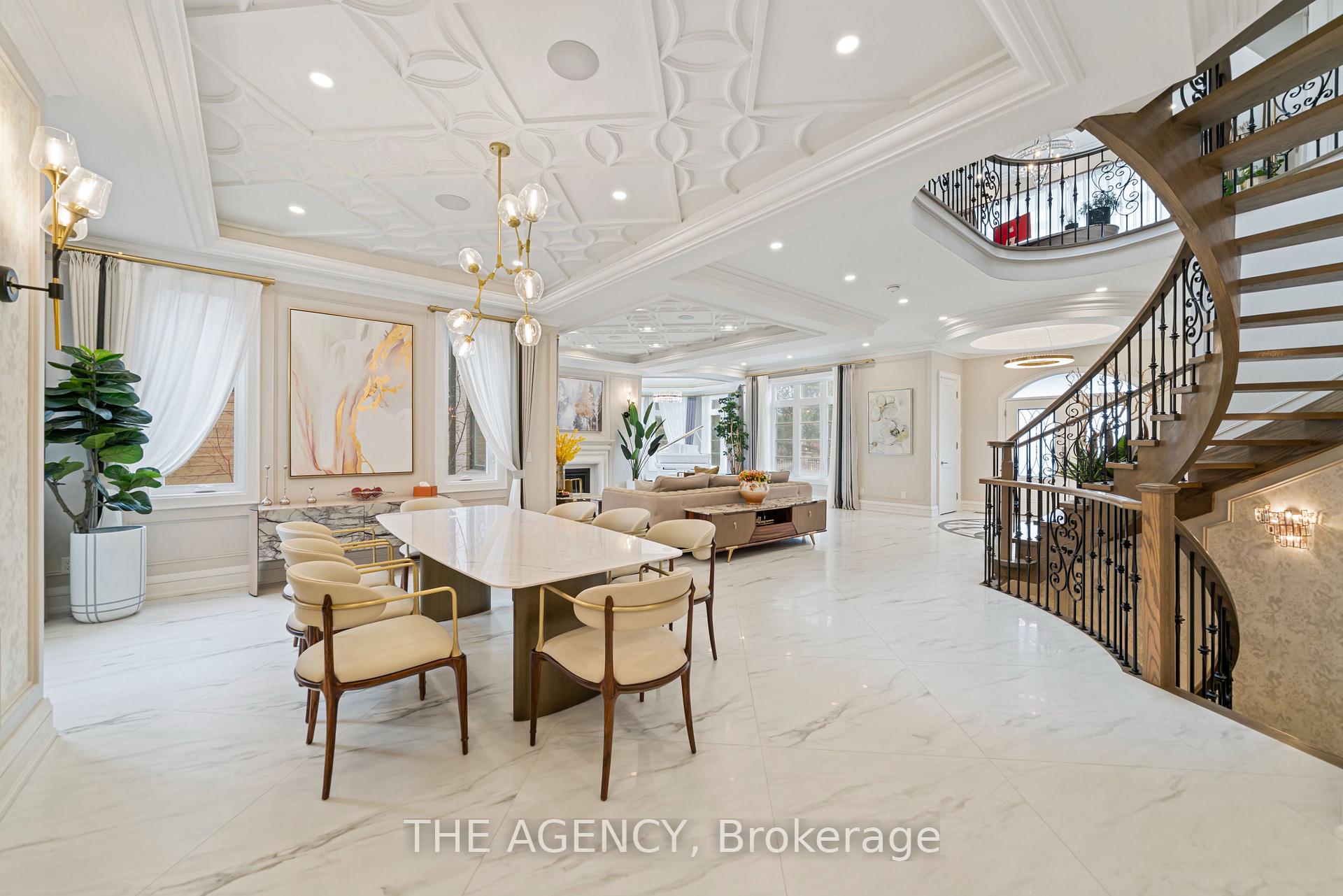 Photo 19 of 18 Suncrest Drive, North York, Bridle Path-Sunnybrook-York Mills — HOMEH