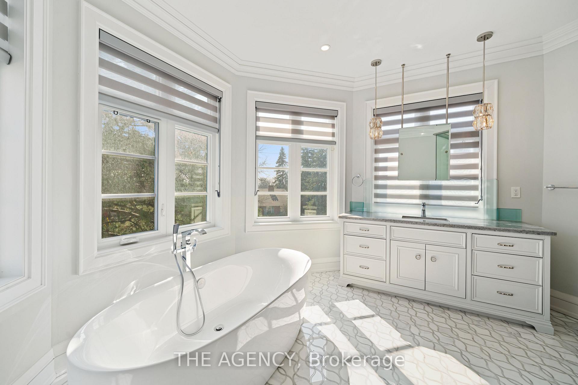 Photo 51 of 18 Suncrest Drive, North York, Bridle Path-Sunnybrook-York Mills — HOMEH