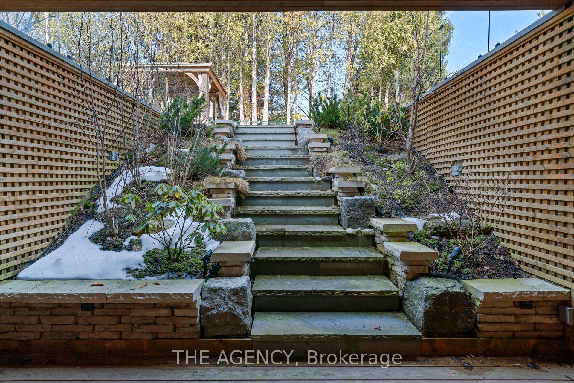 Photo 69 of 18 Suncrest Drive, North York, Bridle Path-Sunnybrook-York Mills — HOMEH
