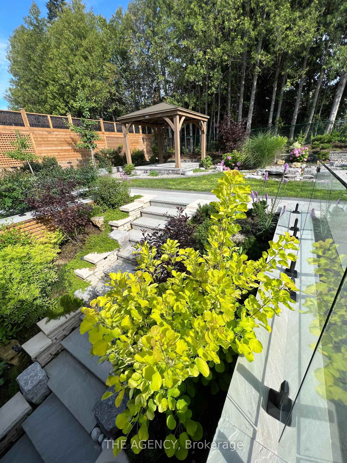 Photo 75 of 18 Suncrest Drive, North York, Bridle Path-Sunnybrook-York Mills — HOMEH